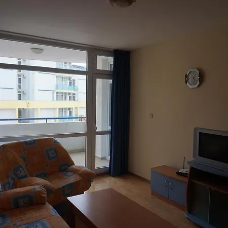 Sunny Elit3 - елит 3 апартамент Apartment *