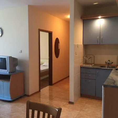 Apartment Sunny Elit3 - елит 3 апартамент *